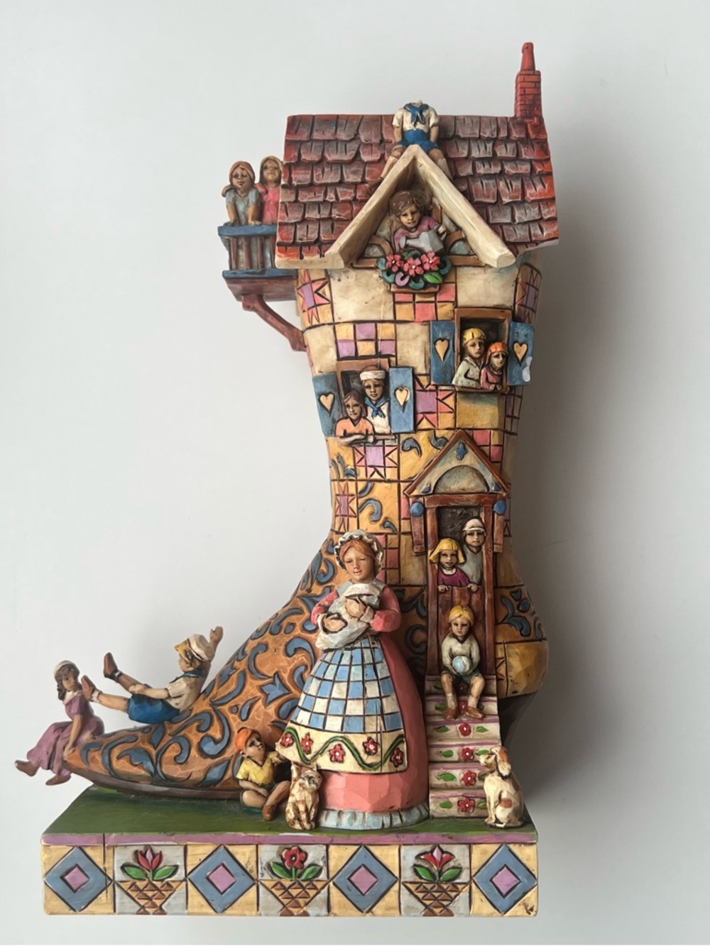 Jim Shore Old Woman in A Shoe Figurine 2006 Small Flaws